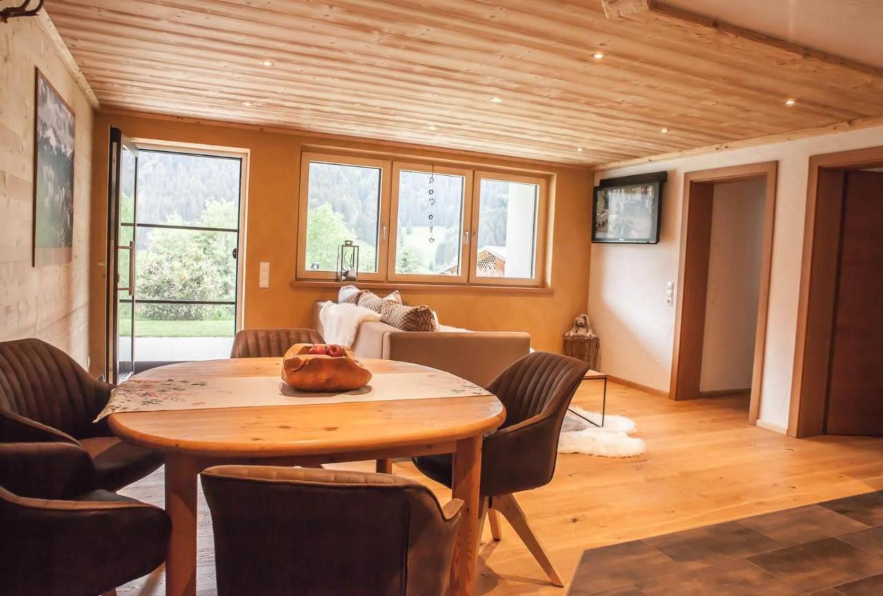 Alpenzauber Apartment Montafon Sankt Gallenkirch Exteriör bild