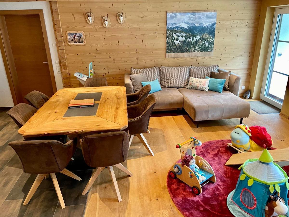 Alpenzauber Apartment Montafon Sankt Gallenkirch Exteriör bild